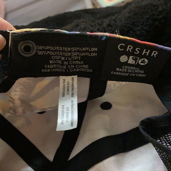 Funky colourful cat hat - Picture 2 of 4